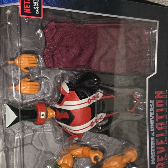 MASTERS OF THE UNIVERSE REVELATION TRI-KLOPS FIGURE - Picture 6 of 13